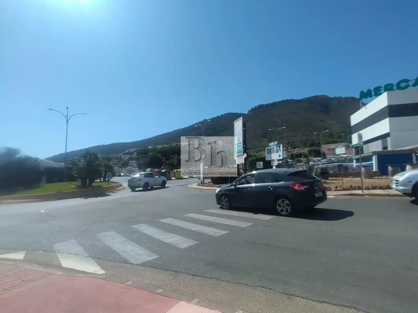 Exterior view of Commercial properties for sale in Alhaurín de la Torre  with Air Conditioner and Furnished