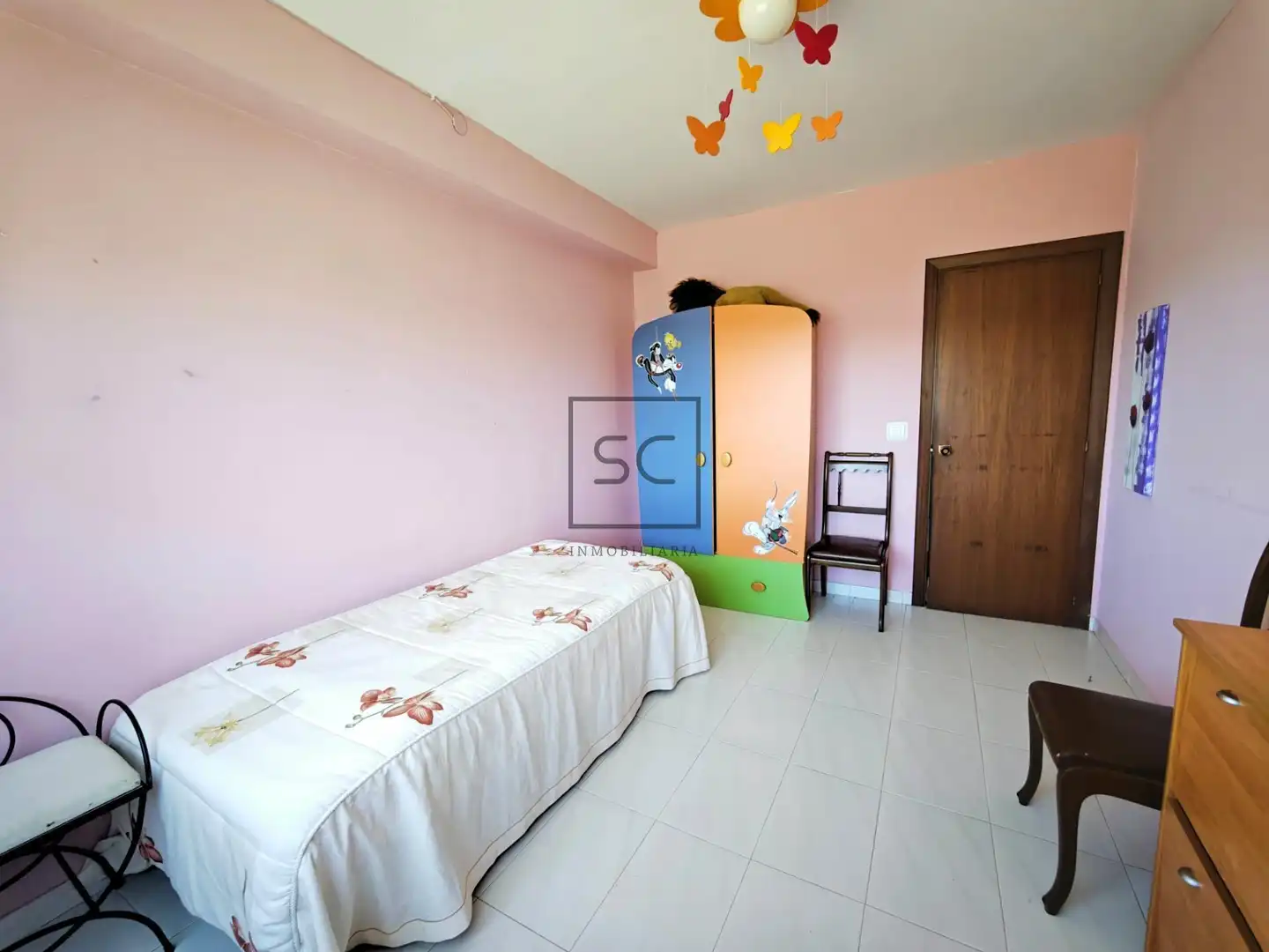 Habitación de Casa o chalet en venta en Narón con Jardín privado, Trastero y Amueblado