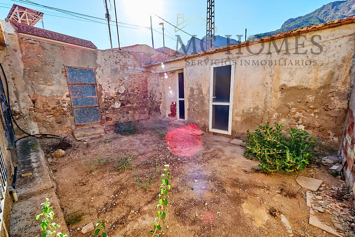 Country house with garden for sale in Carrer Carretera R Bon, imagen 32