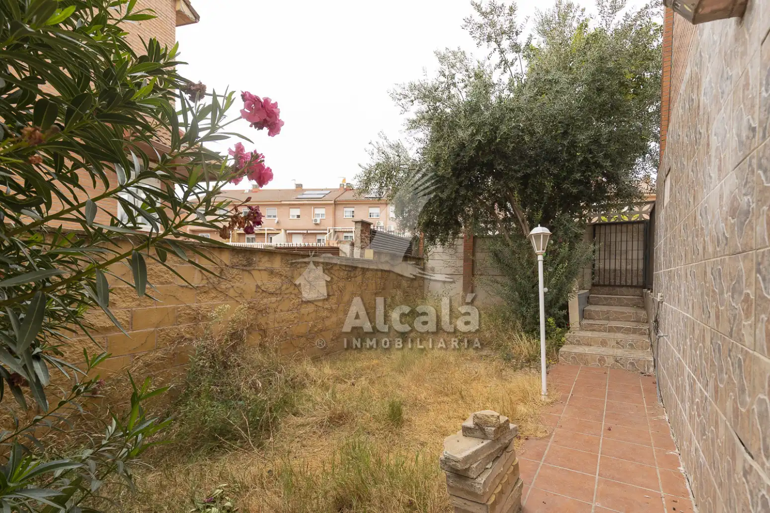 Casa amb terrassa en venda a Villanueva de la Torre, imagen 72