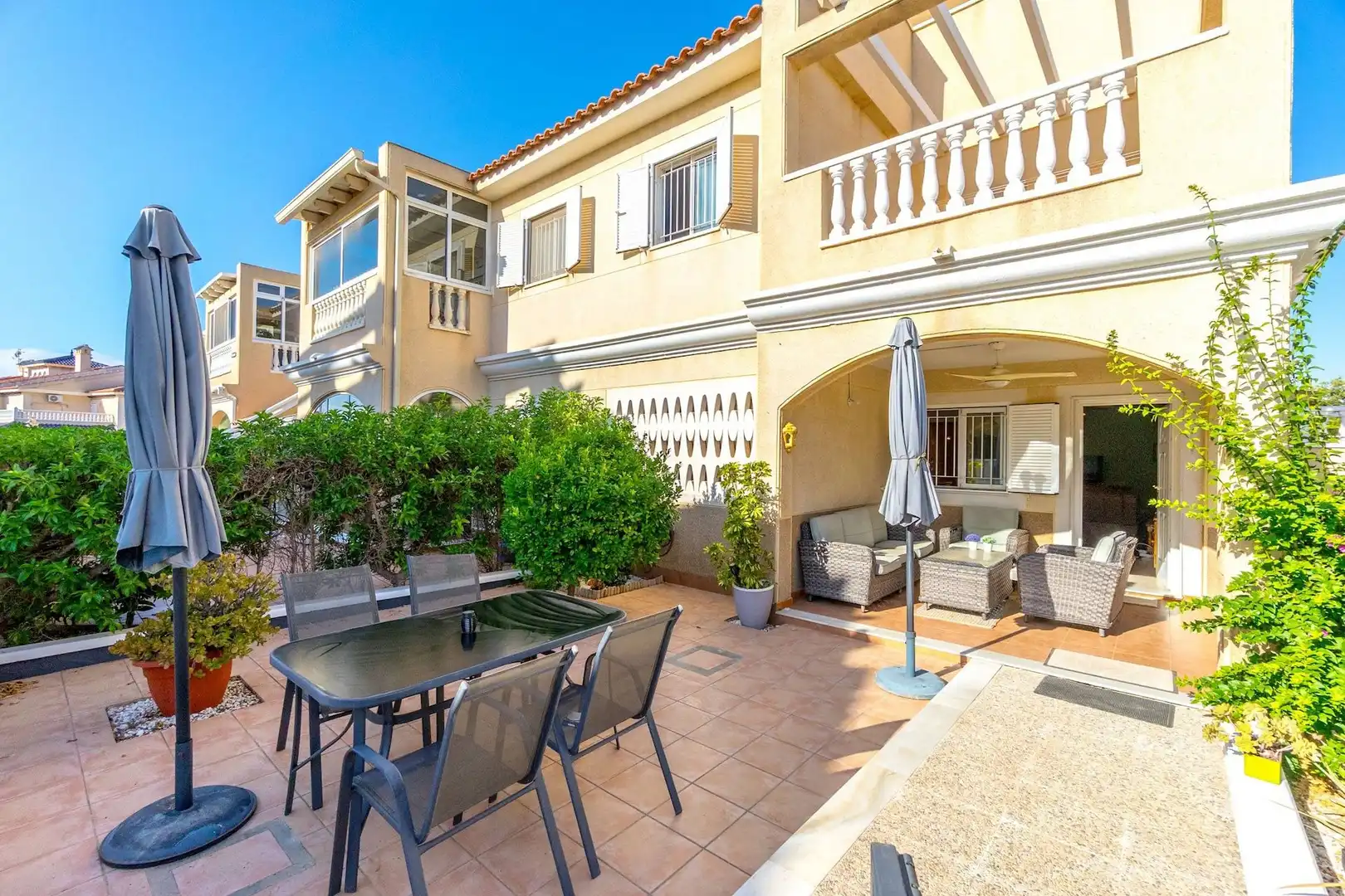 Terrassa de Dúplex en venda en Orihuela amb Aire condicionat, Jardí privat i Piscina