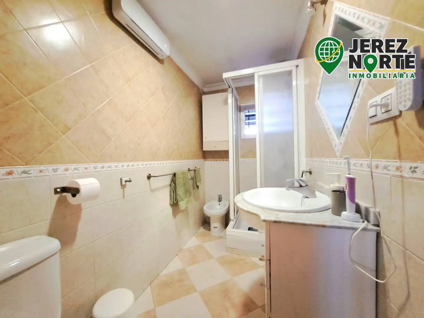 Badezimmer von Haus oder Chalet zum Verkauf in San José del Valle mit Terrasse und Balkon