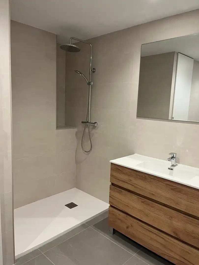 Bathroom of Ground floor for sale in Sabadell  with Air Conditioner and Heating