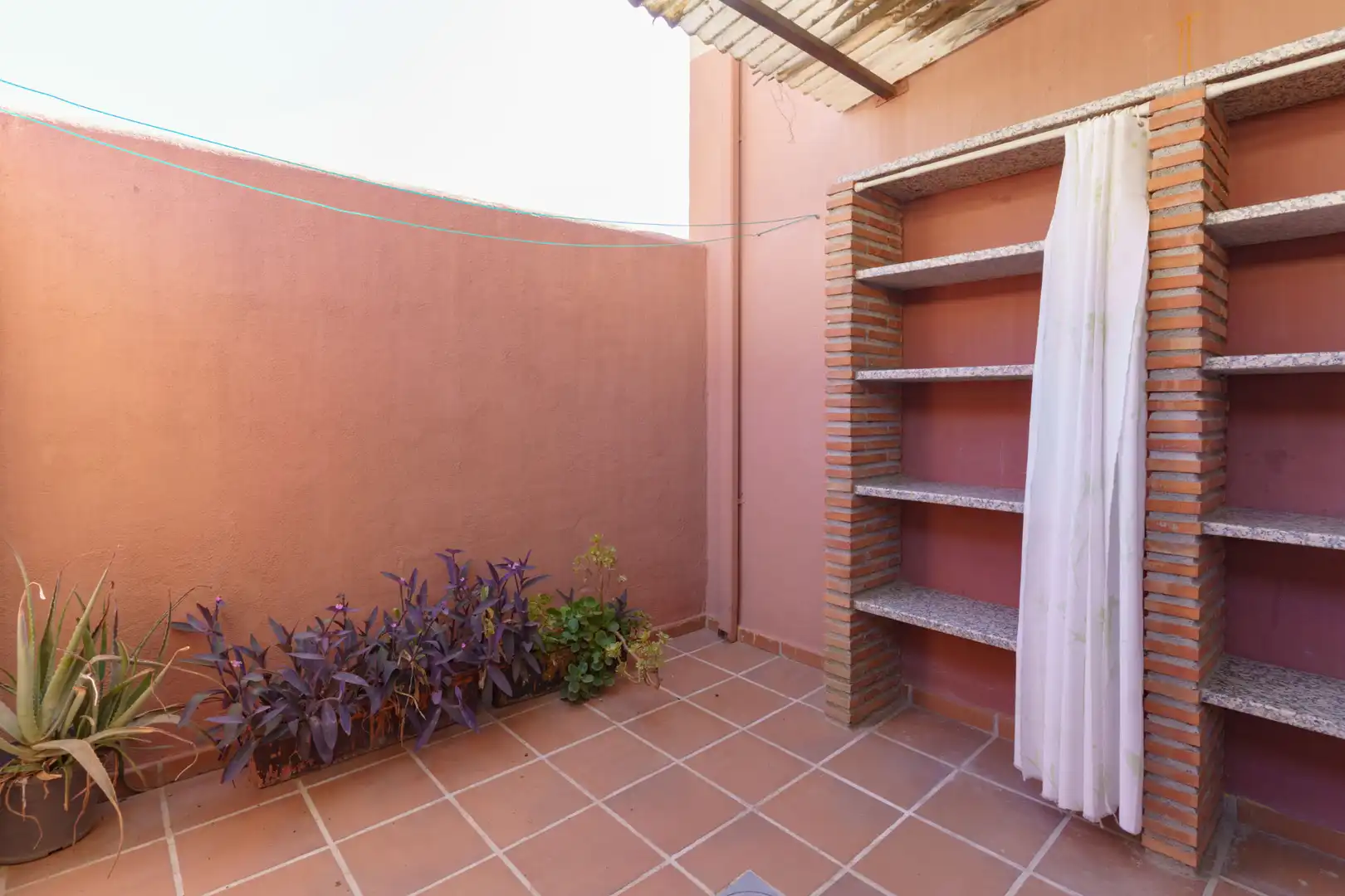 Terrasse von Einfamilien-Reihenhaus zum Verkauf in Ogíjares mit Klimaanlage, Heizung und Terrasse