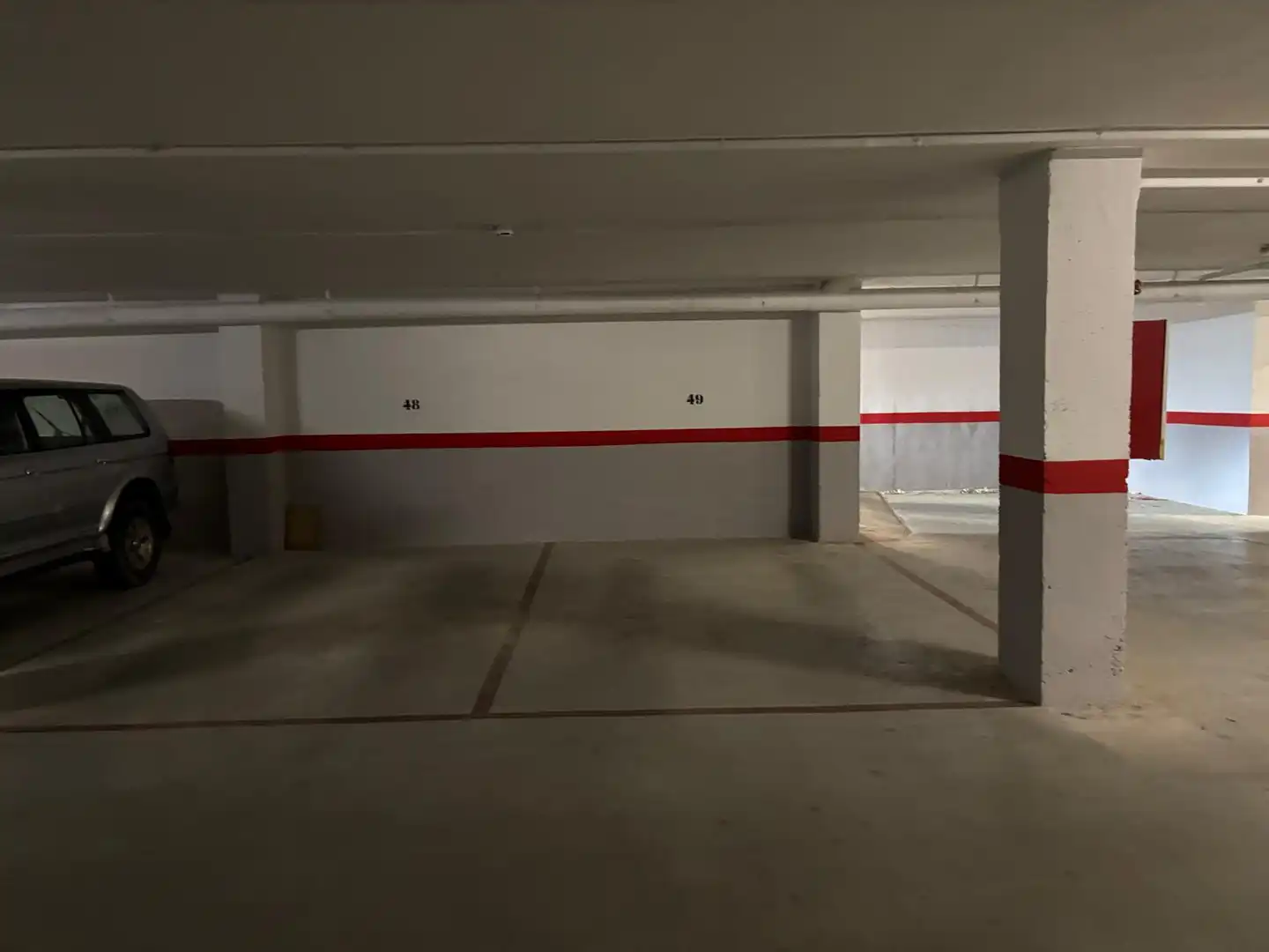 Parking of Flat for sale in Albal  with Air Conditioner, Heating and Oven