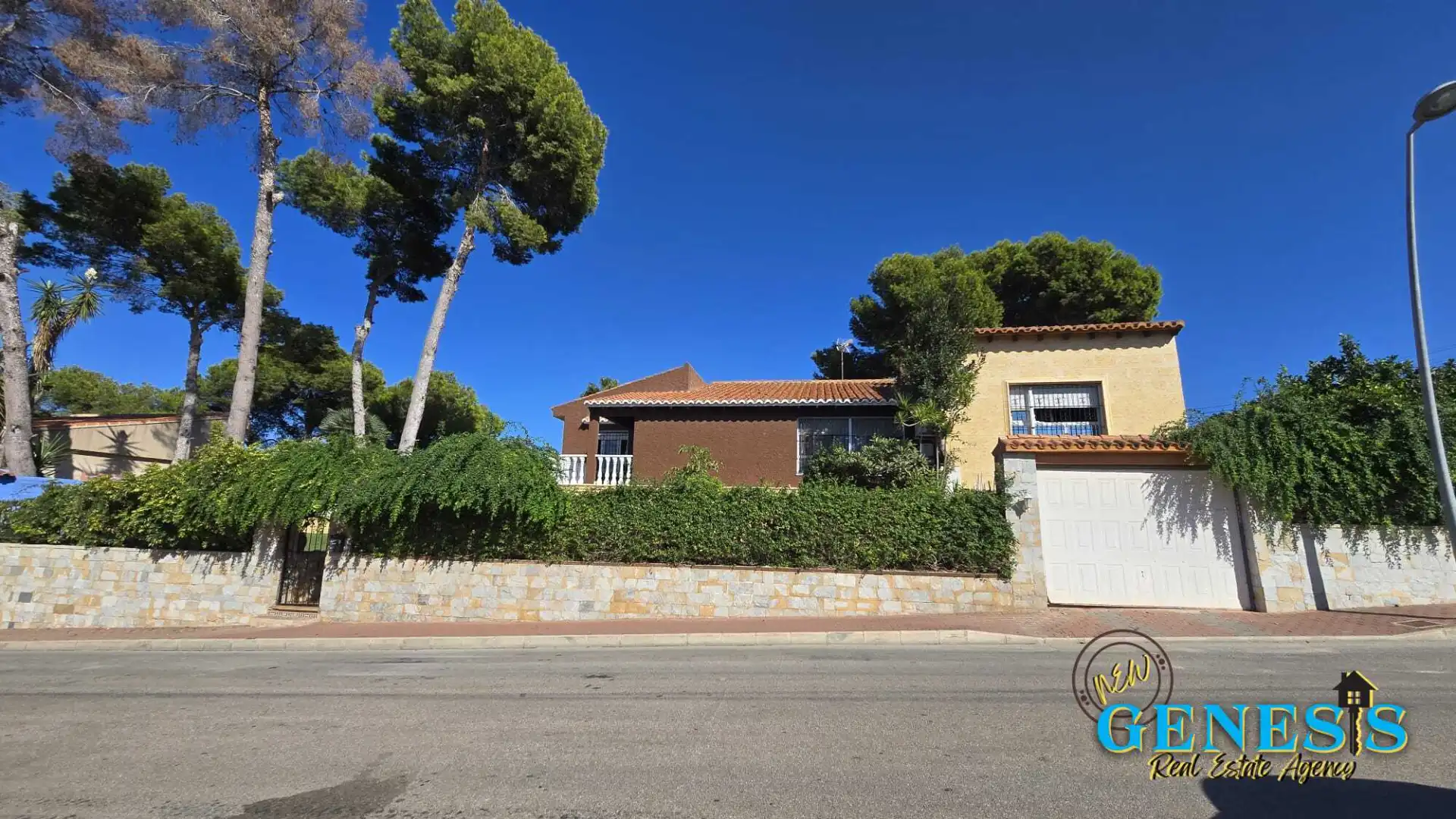 Casa o xalet en venda a Calle del Doctor Sanz, 3, Los Balcones - Los Altos