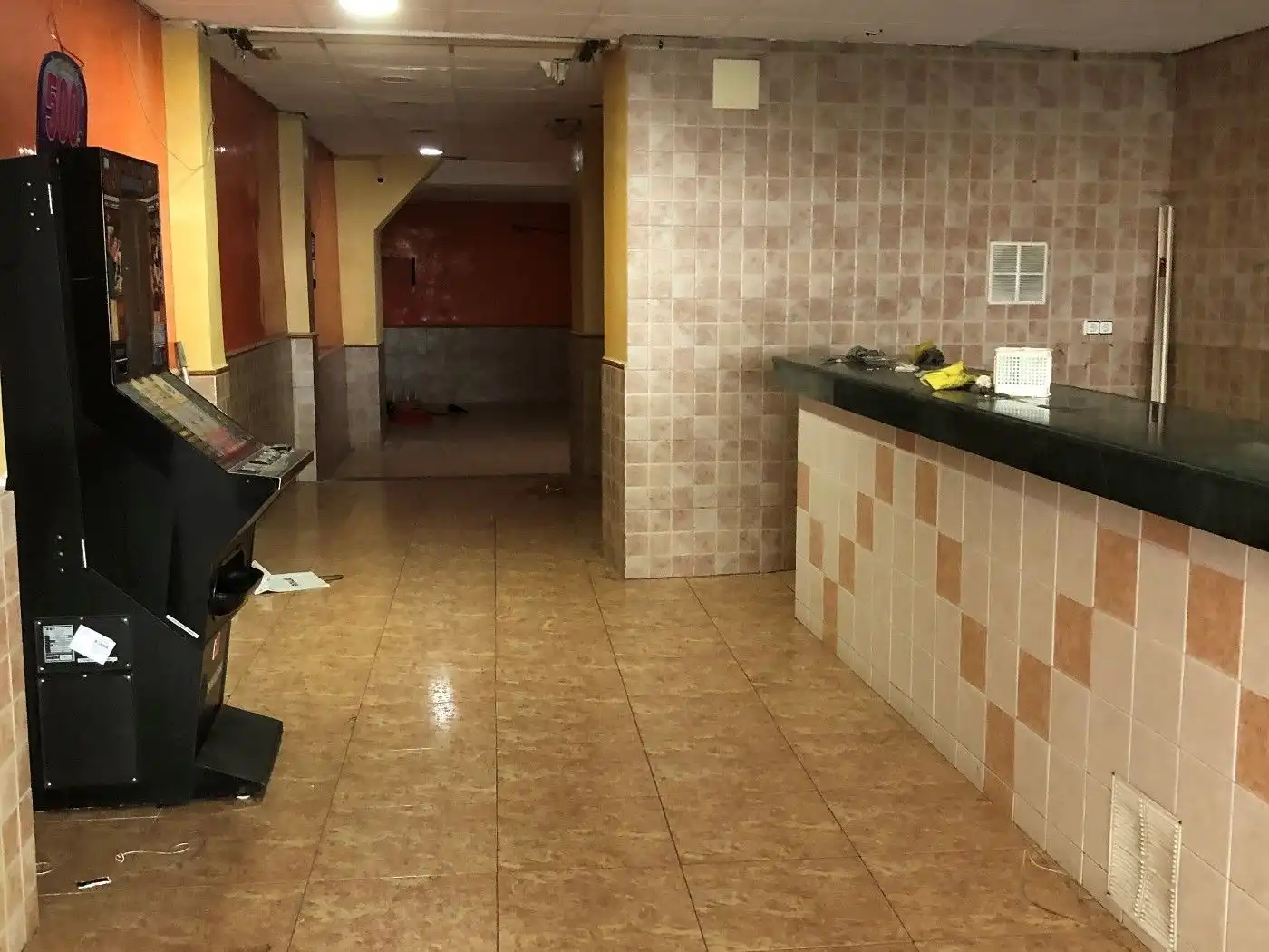 Business premises for sale in Nou Barris, imagen 2