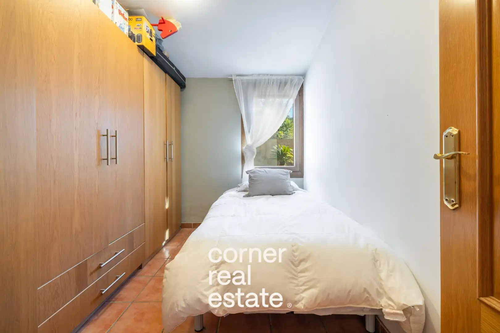 Habitación de Casa o chalet en venta en Molins de Rei con Aire acondicionado, Calefacción y Jardín privado