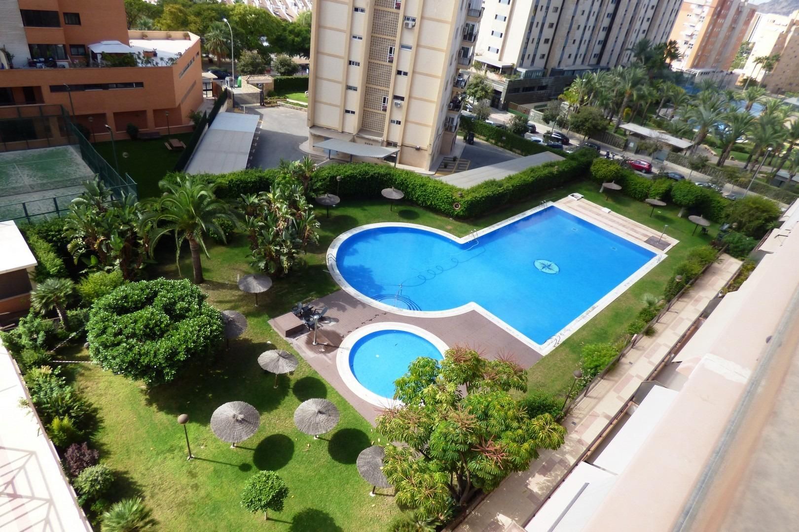 Swimming pool of Flat for sale in Alicante / Alacant  with Air Conditioner, Heating and Private garden