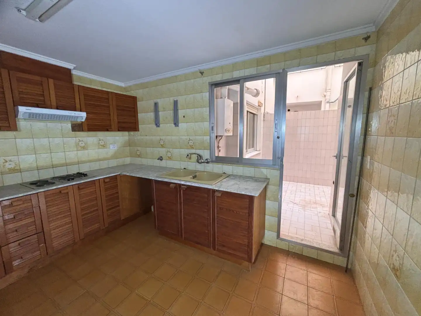Küche von Wohnung zum Verkauf in Valencia mit Terrasse und Balkon