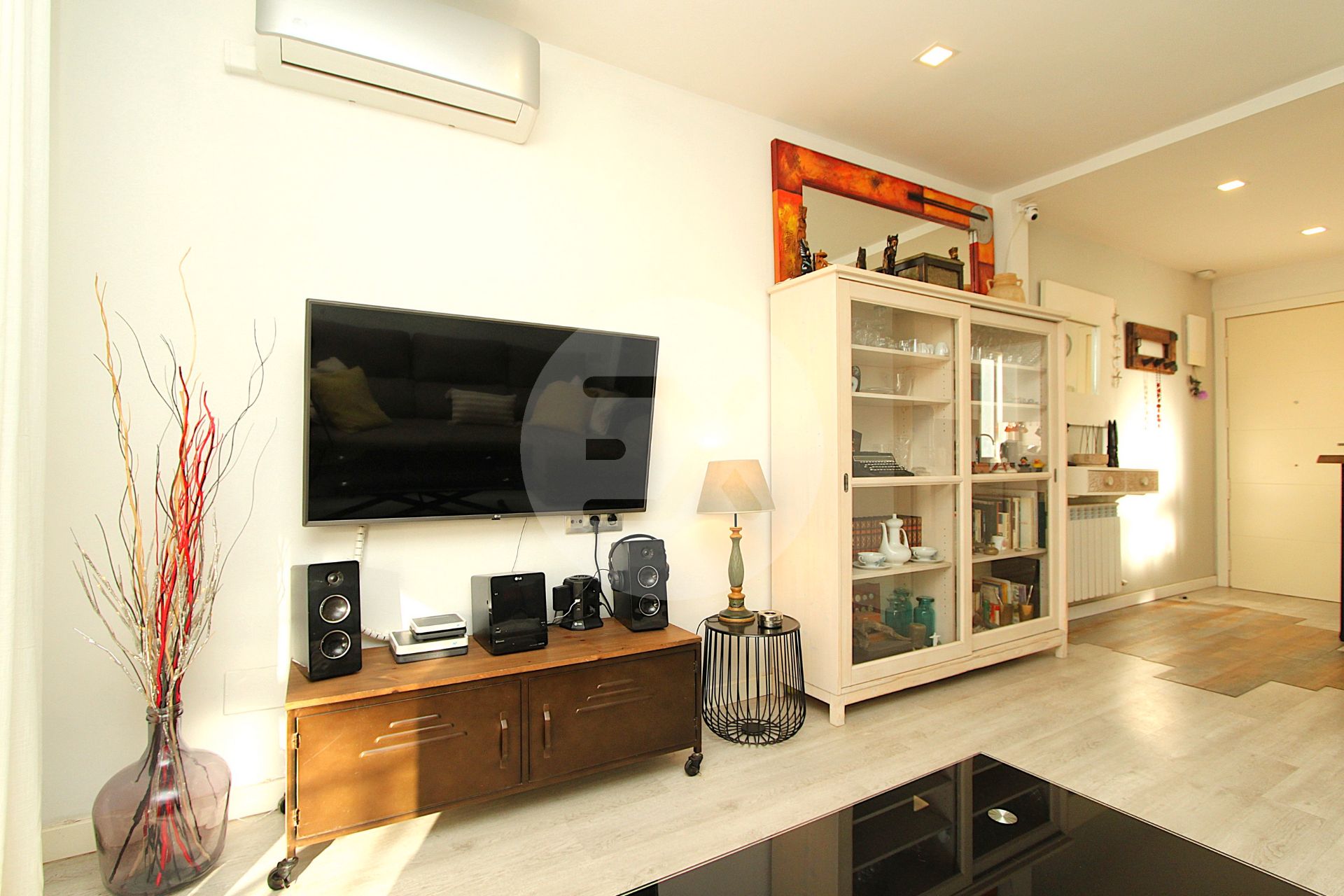 Living room of Flat for sale in Castelldefels  with Air Conditioner, Heating and Parquet flooring