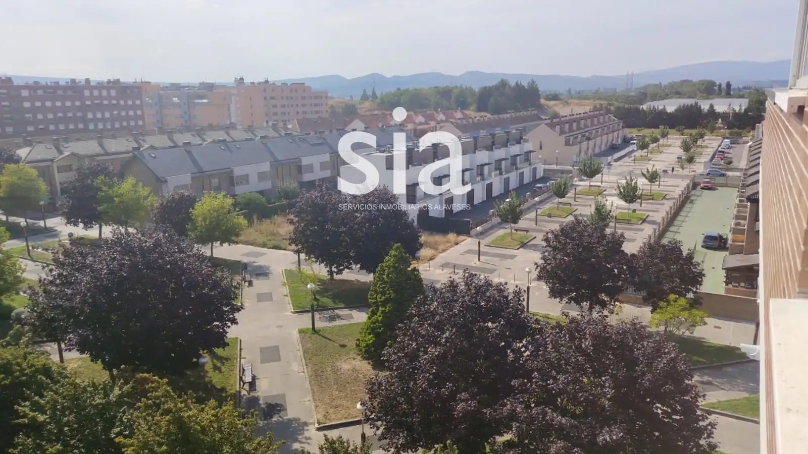 Vista exterior de Ático en venta en Vitoria - Gasteiz con Calefacción, Terraza y Trastero