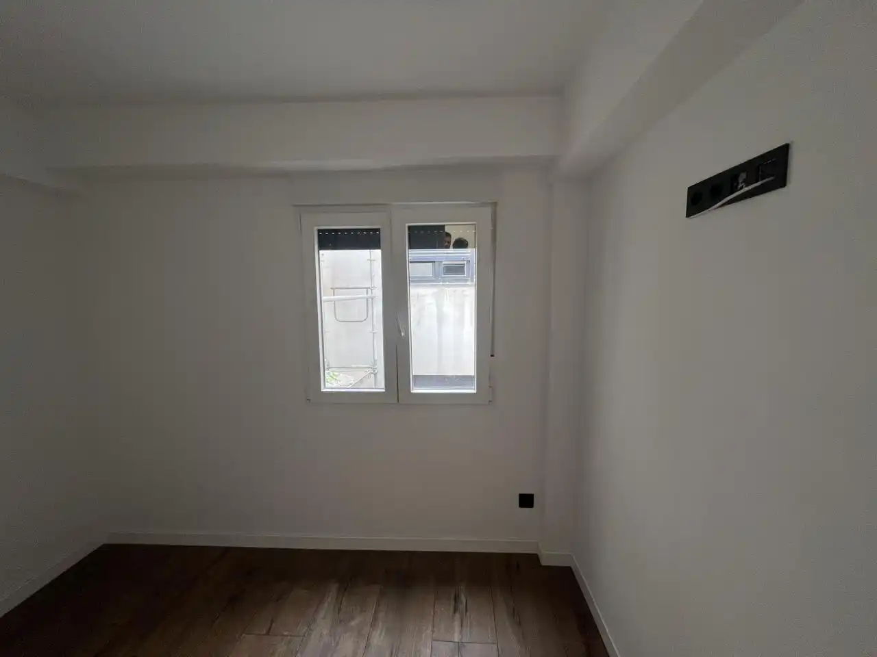 Schlafzimmer von Wohnung zum Verkauf in Zaragoza mit Klimaanlage und Heizung