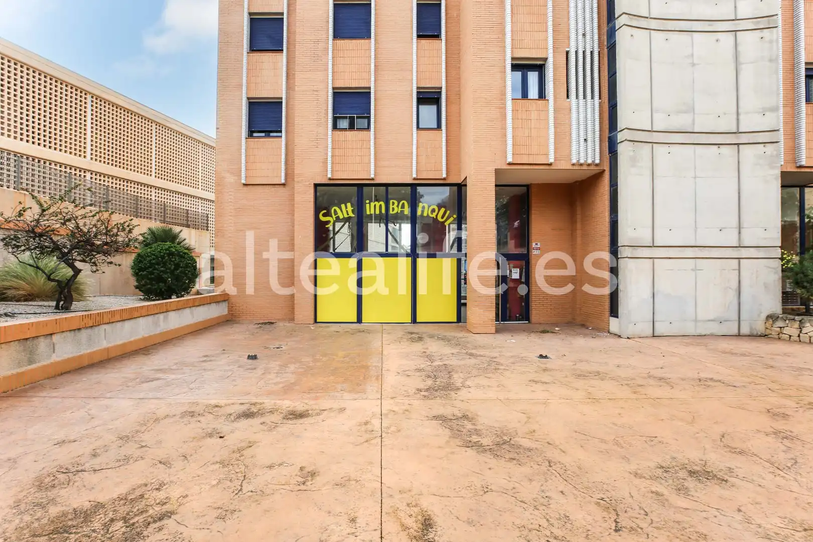 Außenansicht von Geschaftsraum zum Verkauf in Calpe / Calp mit Terrasse