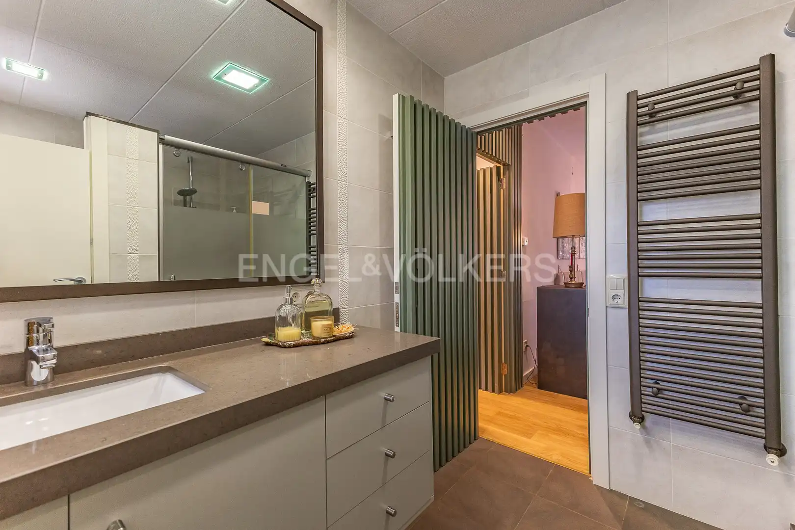 Baño de Casa o chalet en venta en Seva con Aire acondicionado, Calefacción y Jardín privado