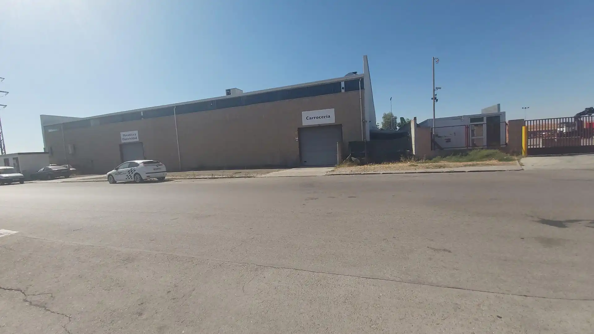 Nave industrial in vendita a Calle DERBI, imagen 7