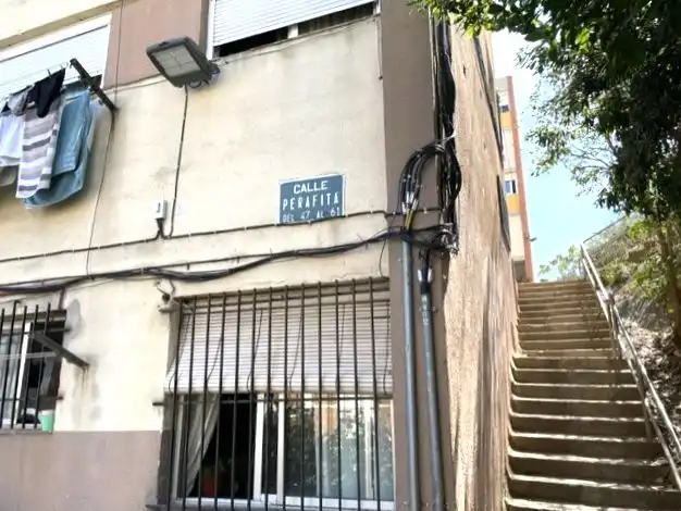 Vista exterior de Apartamento en venta en Barcelona