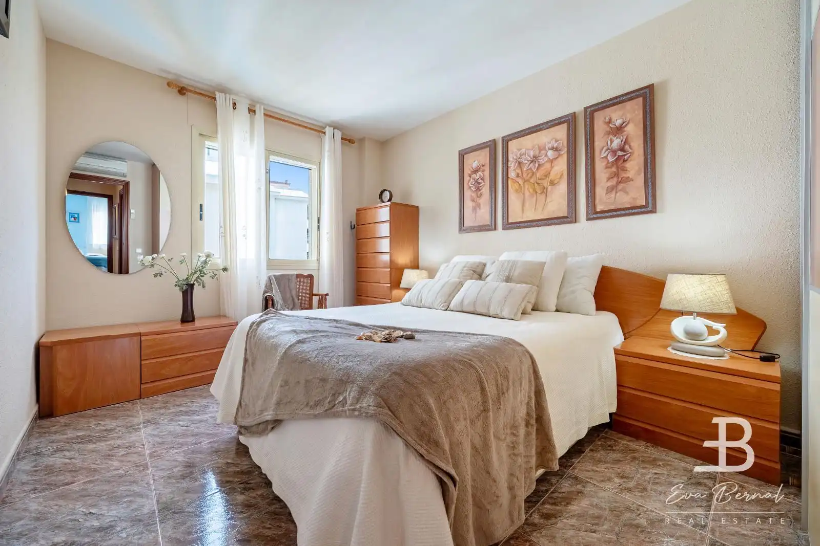 Schlafzimmer von Wohnung zum Verkauf in Vila-seca mit Klimaanlage, Heizung und Privatgarten