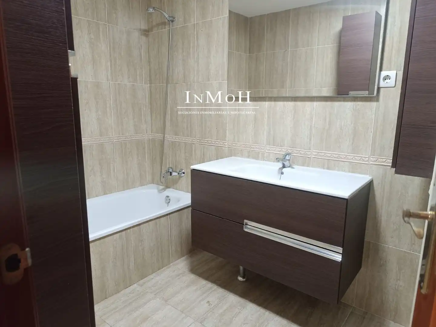 Badezimmer von Wohnung zum Verkauf in San Fernando mit Heizung, Terrasse und Balkon
