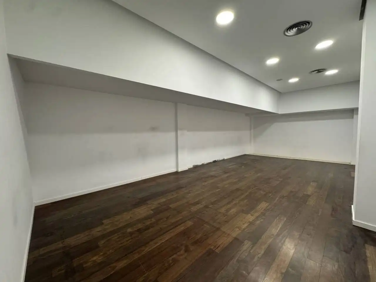 Local comercial en alquiler en Calle Sant Antoni Maria Claret, imagen 28