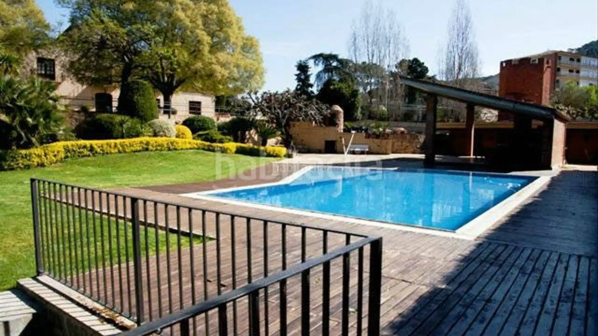 Piscina de Finca rústica en venda en La Roca del Vallès amb Calefacció, Jardí privat i Traster