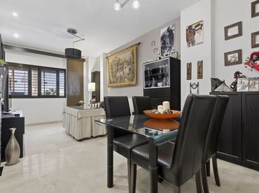 Piso con ascensor en venta en C. Amargura