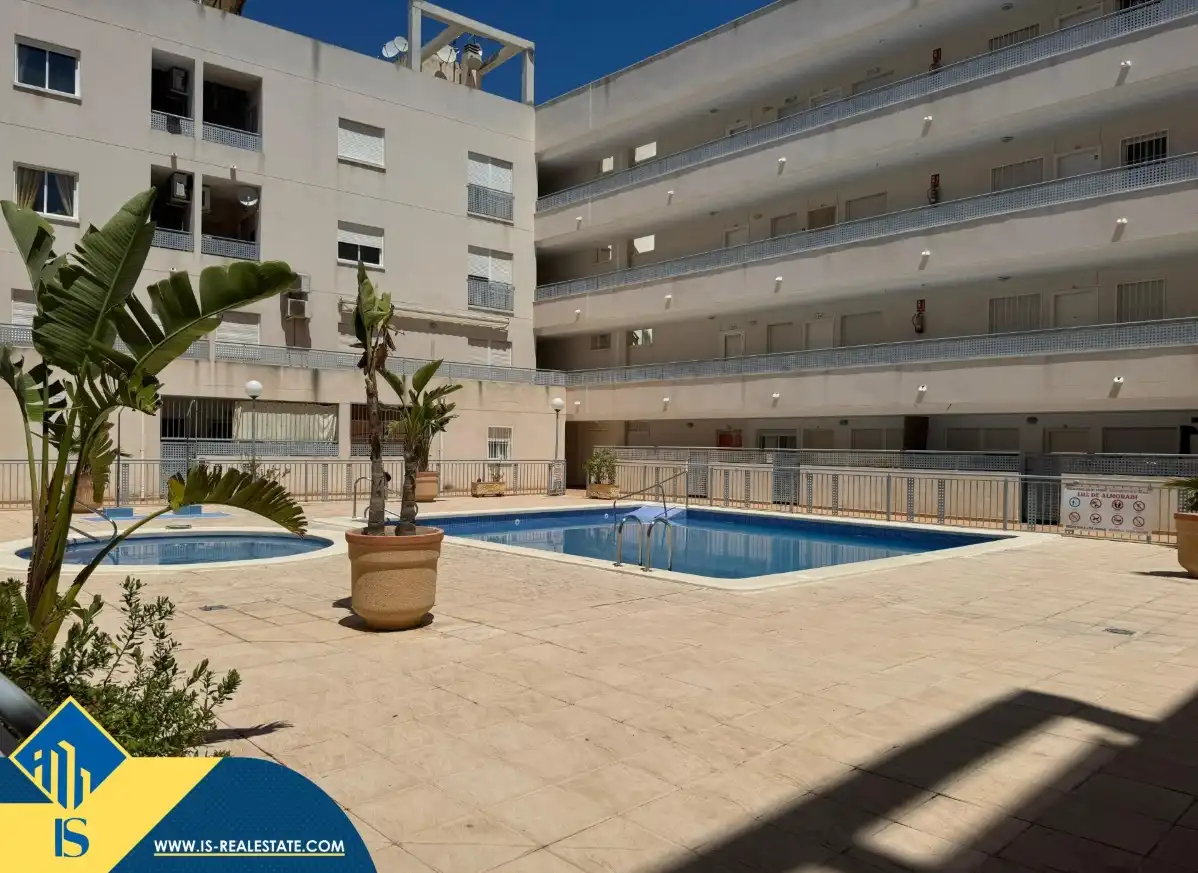 Piscina de Apartament en venda en Almoradí amb Aire condicionat, Calefacció i Terrassa