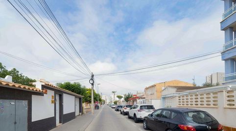 Foto 4 de Pis en venda a C/ Santa Petra , Nueva Torrevieja, Torrevieja