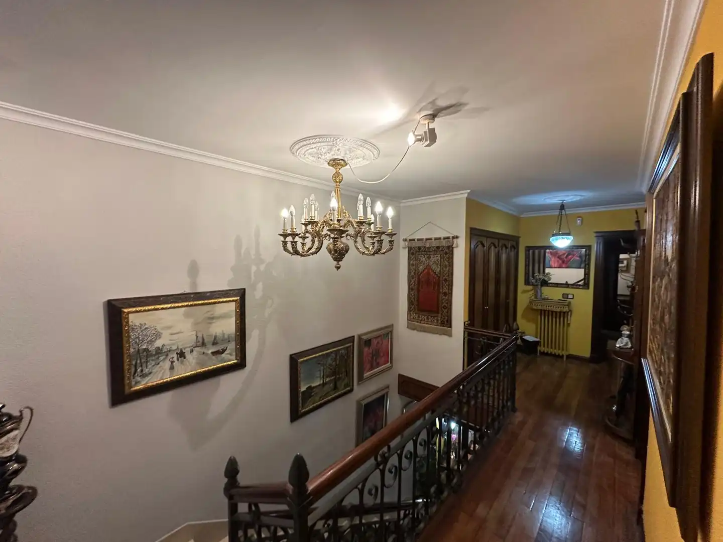 Detached homes for sale in Burgos  with Private garden, Terrace and Storage room