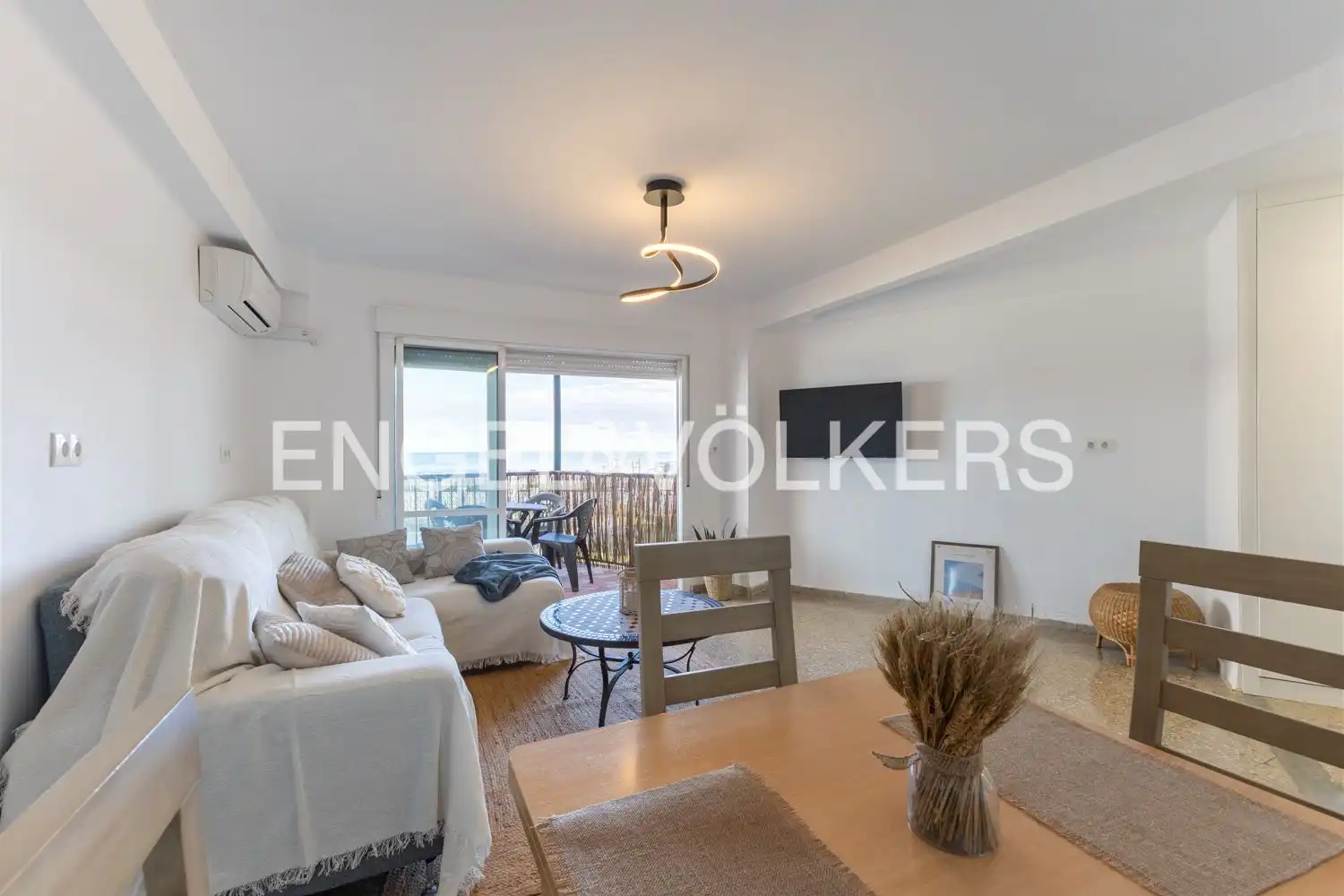 Terrasse von Wohnung zur Miete in El Puig de Santa Maria mit Klimaanlage, Heizung und Privatgarten