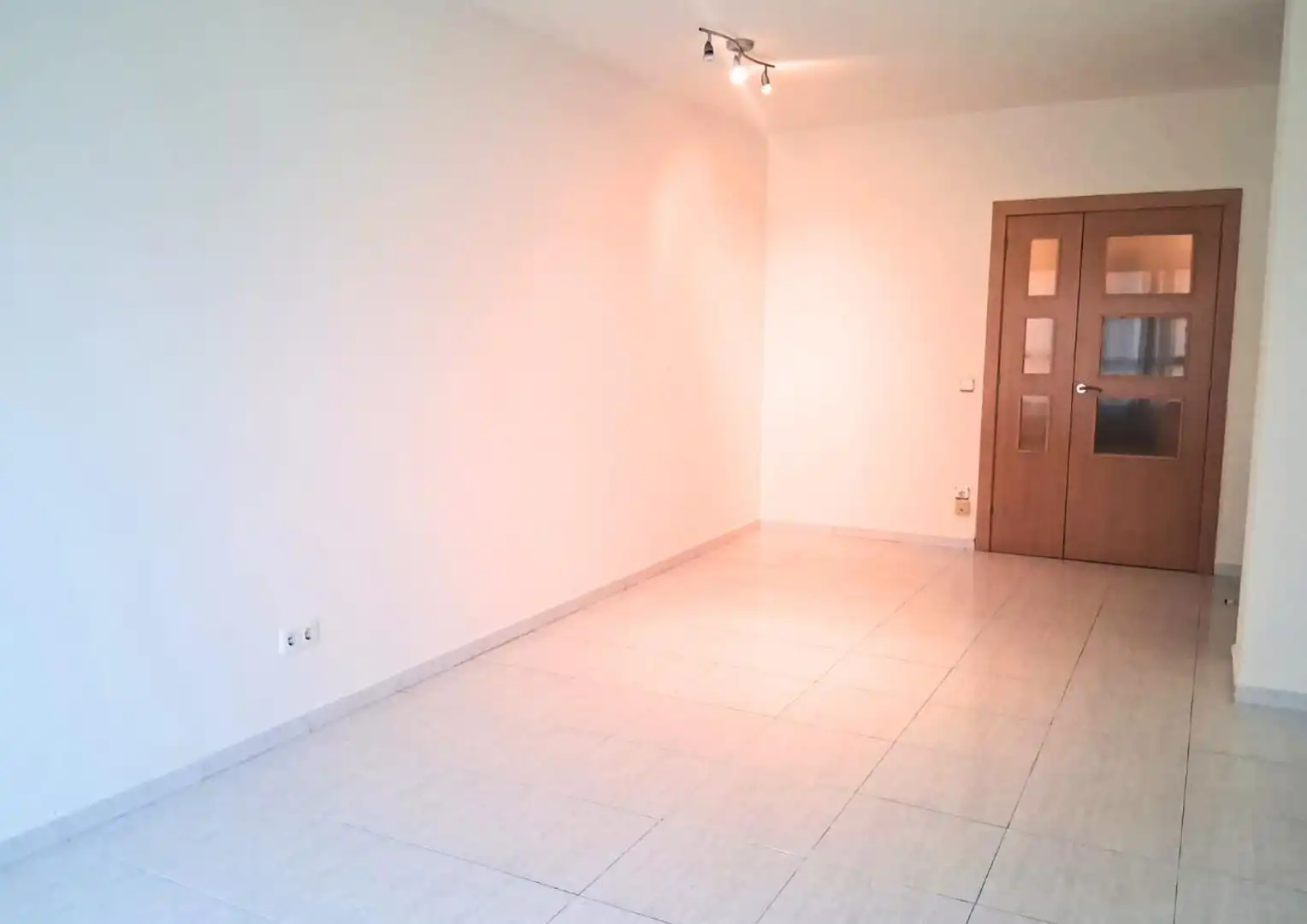 Habitación de Piso en venta en Sabadell con Calefacción