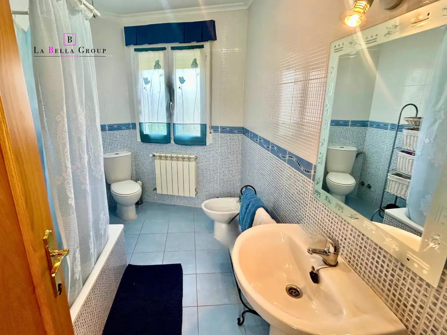 Baño de Casa o chalet en venta en Oña con Calefacción, Jardín privado y Amueblado