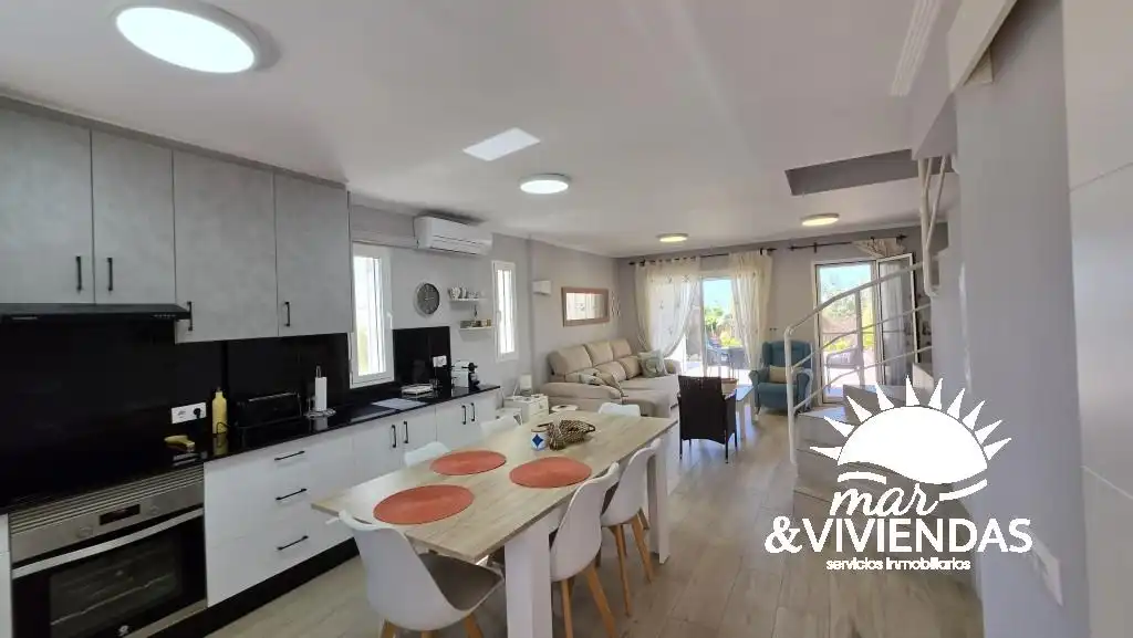 Comedor de Casa o chalet en venta en Mojácar con Aire acondicionado, Calefacción y Jardín privado