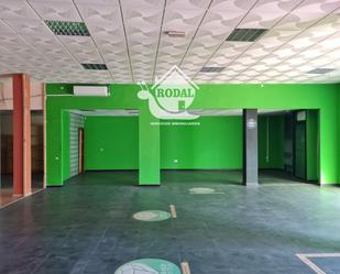 Premises for sale in  Almería Capital