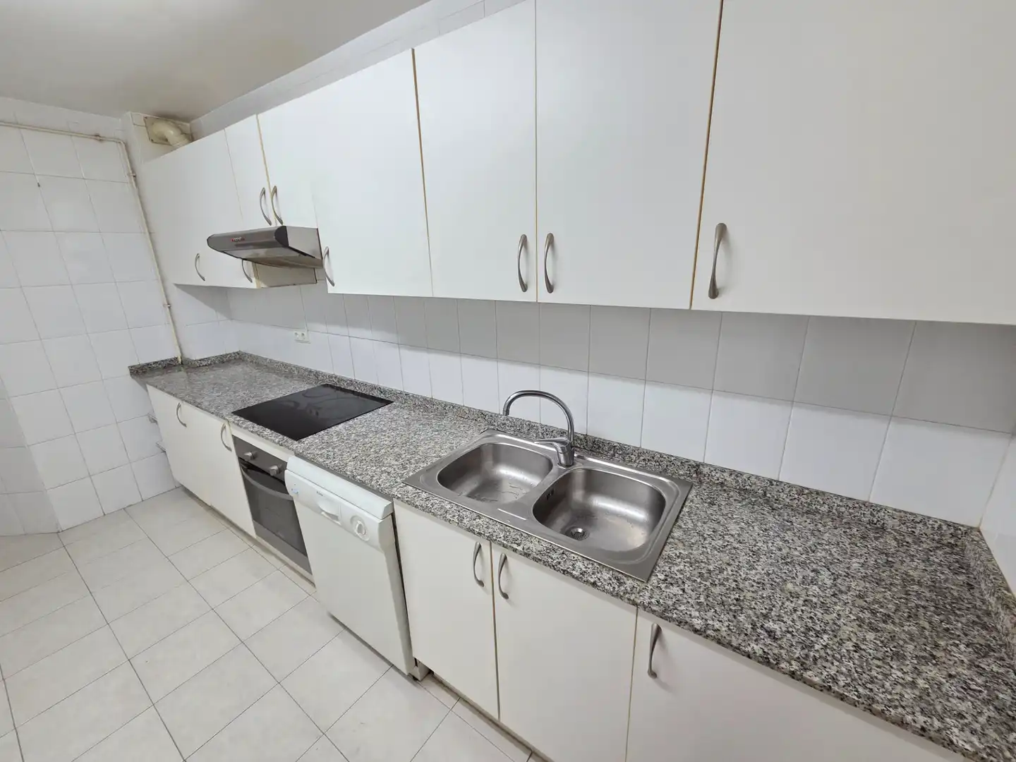 Cuina de Pis en venda en Vilafranca del Penedès amb Aire condicionat, Calefacció i Parquet