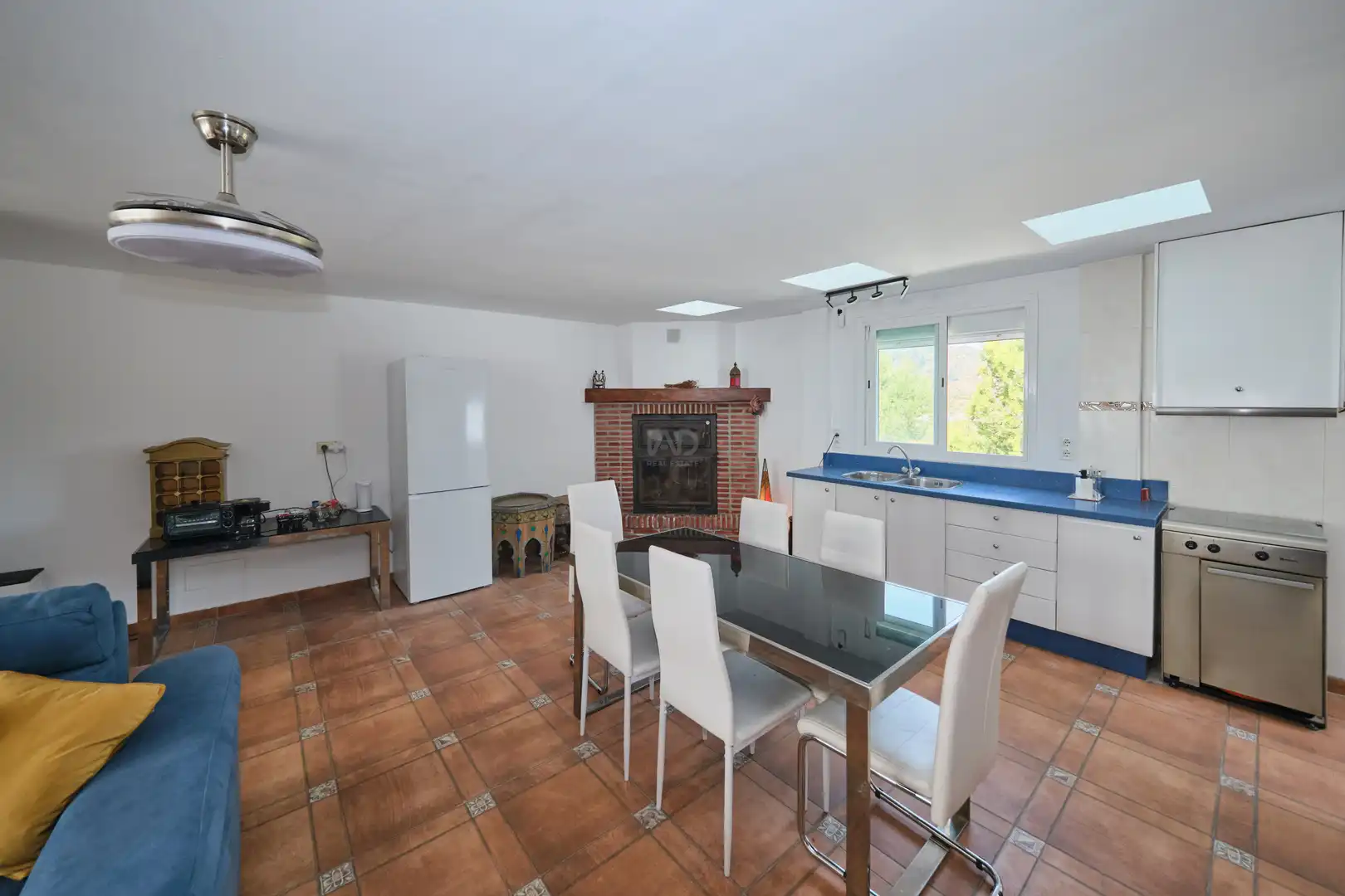 Cocina de Casa o chalet en venta en Almuñécar con Aire acondicionado, Terraza y Piscina