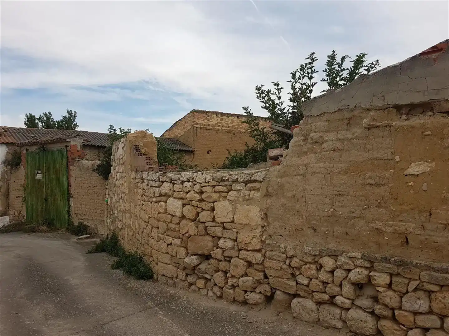 Vista exterior de Terreno en venta en Valles de Palenzuela, Burgos