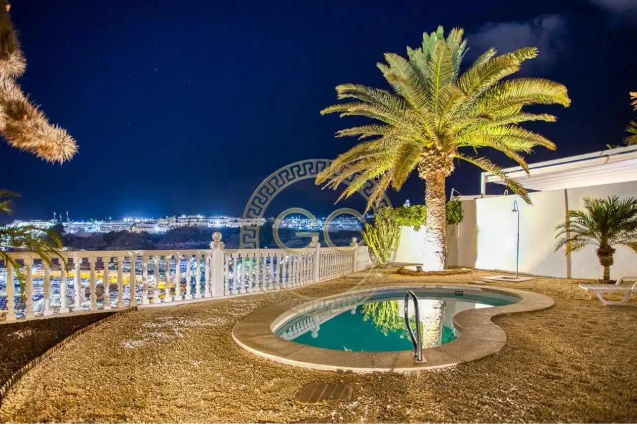 Piscina de Casa o chalet de alquiler en Mogán con Aire acondicionado, Jardín privado y Terraza