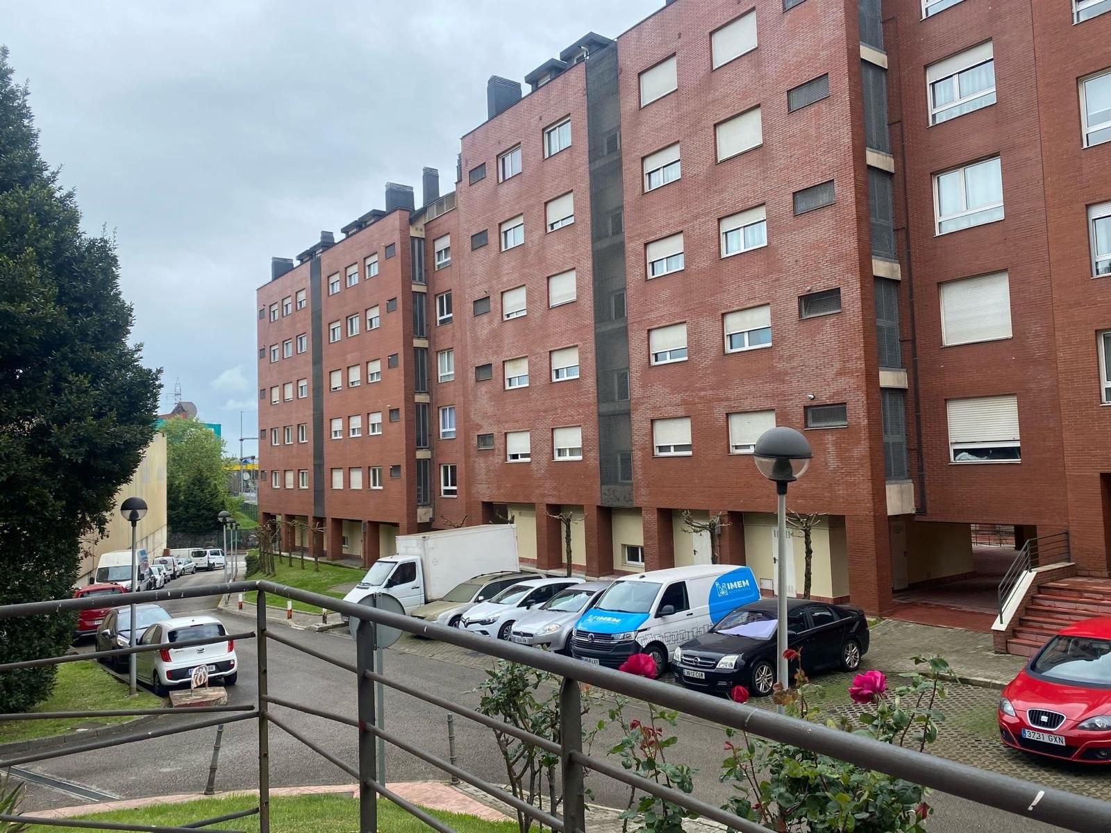 Vista exterior de Pis en venda en Santander amb Calefacció, Traster i Forn