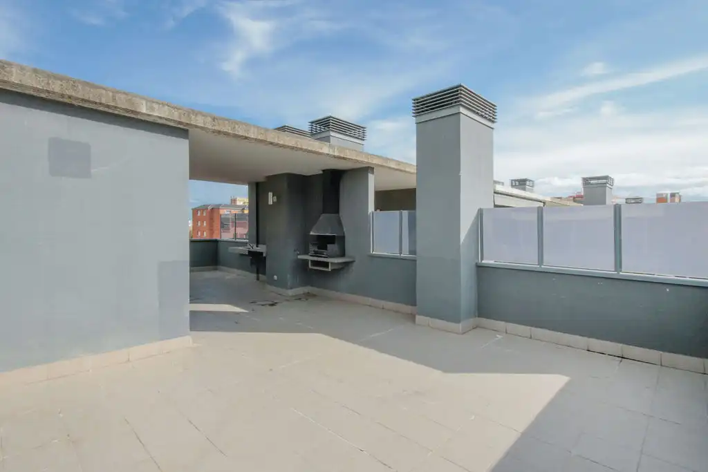 Terraza de Dúplex en venta en Viladecans con Aire acondicionado