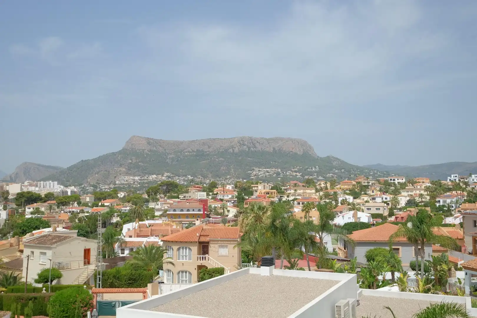 Chalet con piscina en venta en Marisol Park - Ortembach - Los Almendros, imagen 30