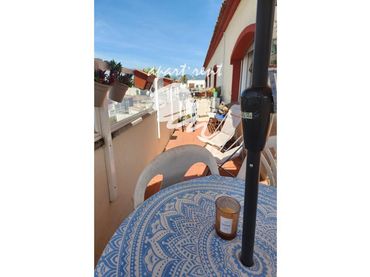 Wohnung mit Balkon zum Verkauf in moxo