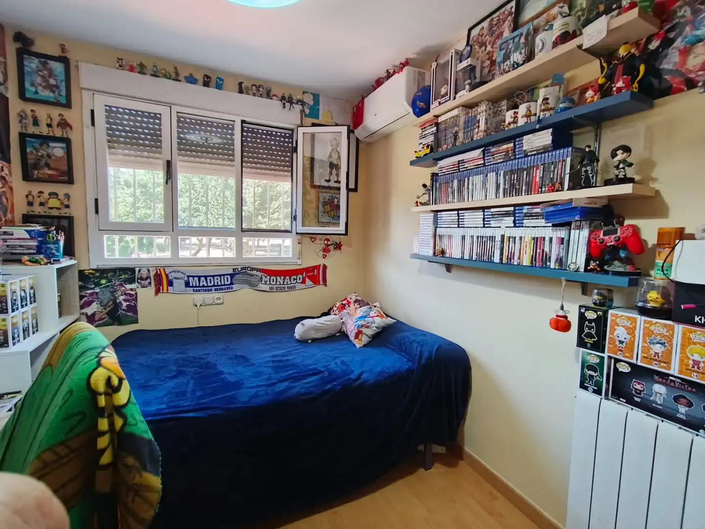 Schlafzimmer von Einfamilien-Reihenhaus zum Verkauf in Mérida mit Heizung und Abstellraum