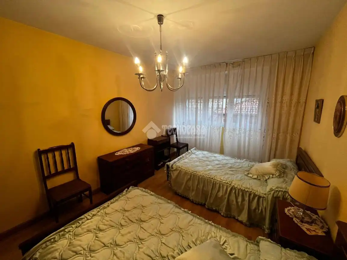 Habitación de Piso en venta en Gijón 