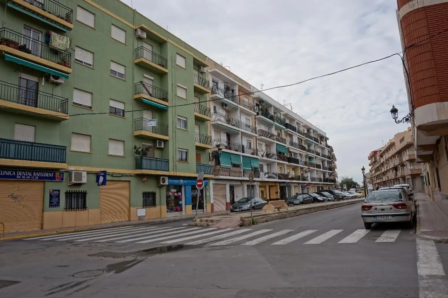 Exterior view of Flat for sale in Rafelbuñol / Rafelbunyol  with Air Conditioner, Storage room and Balcony
