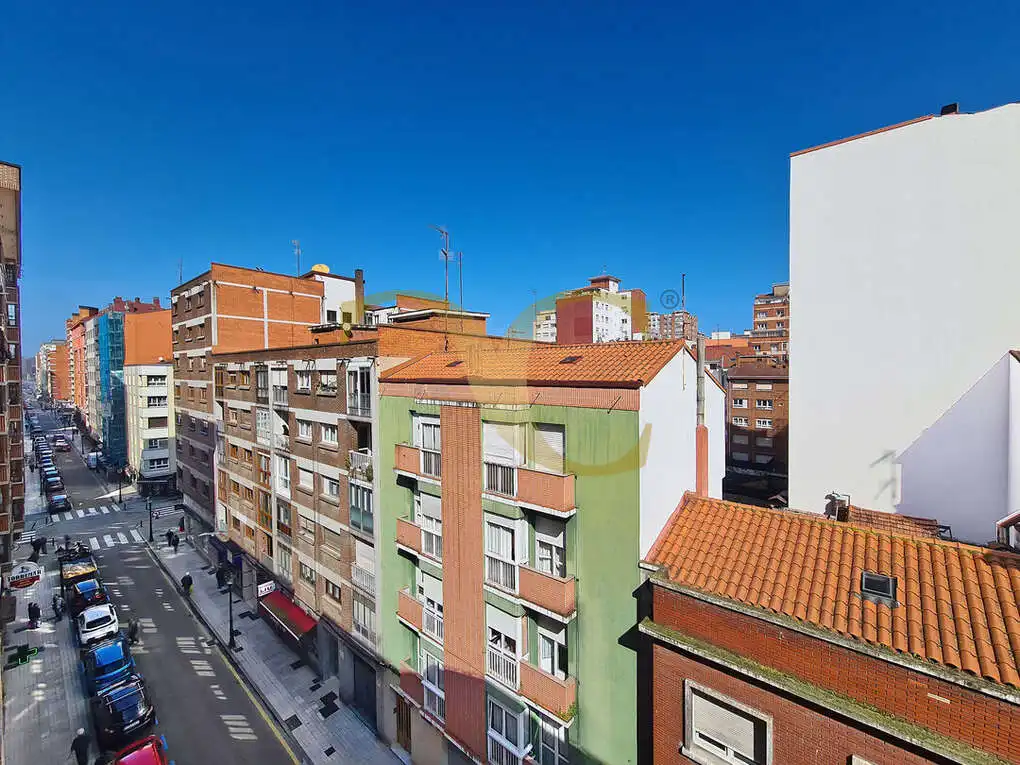 Außenansicht von Maisonette zum Verkauf in Gijón  mit Heizung und Terrasse