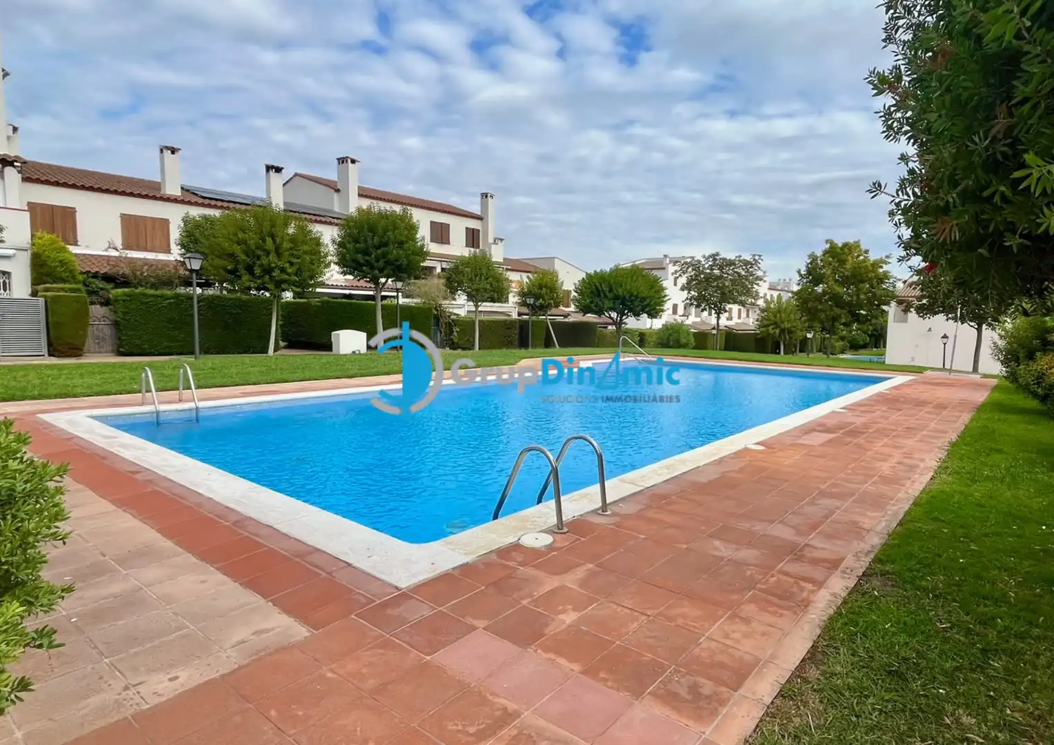 Adossat amb piscina en venda a Torre Valentina - Mas Vilar de La Mutxada - Treumal