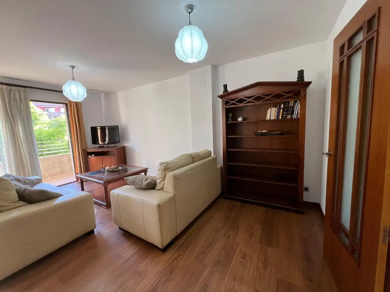 Wohnung zur Miete in calle de l'Arxiduc Carles, Vara de Quart