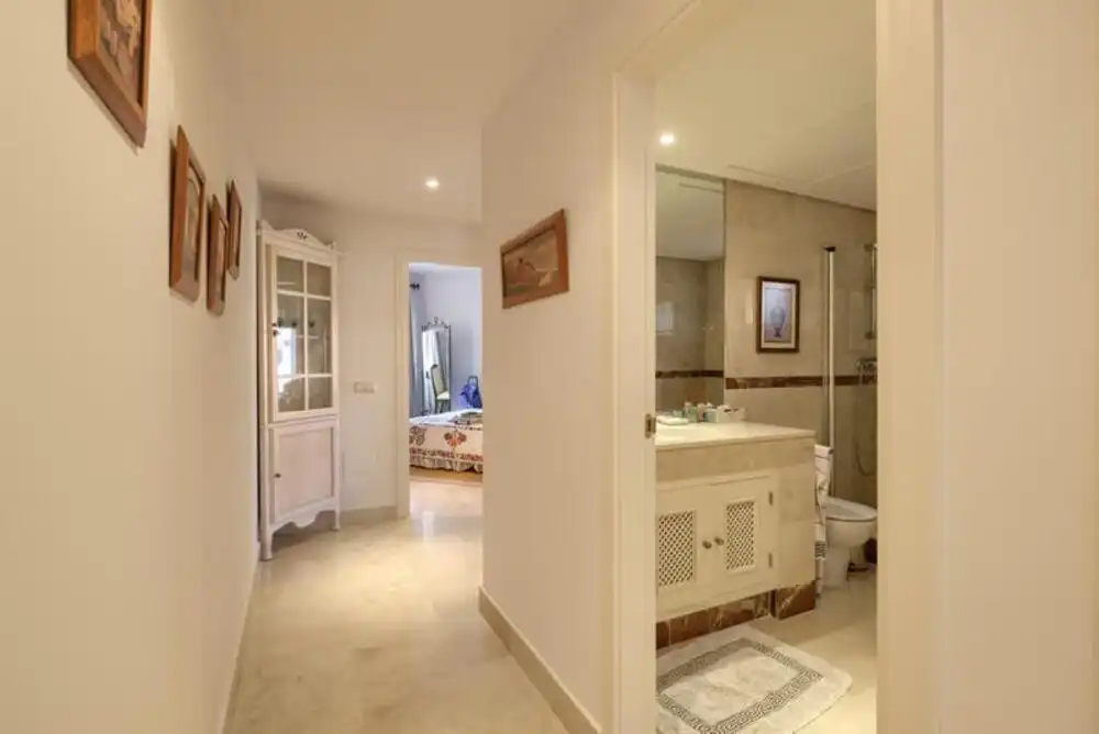 Bathroom of Apartments for rent in Marbella  with Air Conditioner, Terrace and Storage room