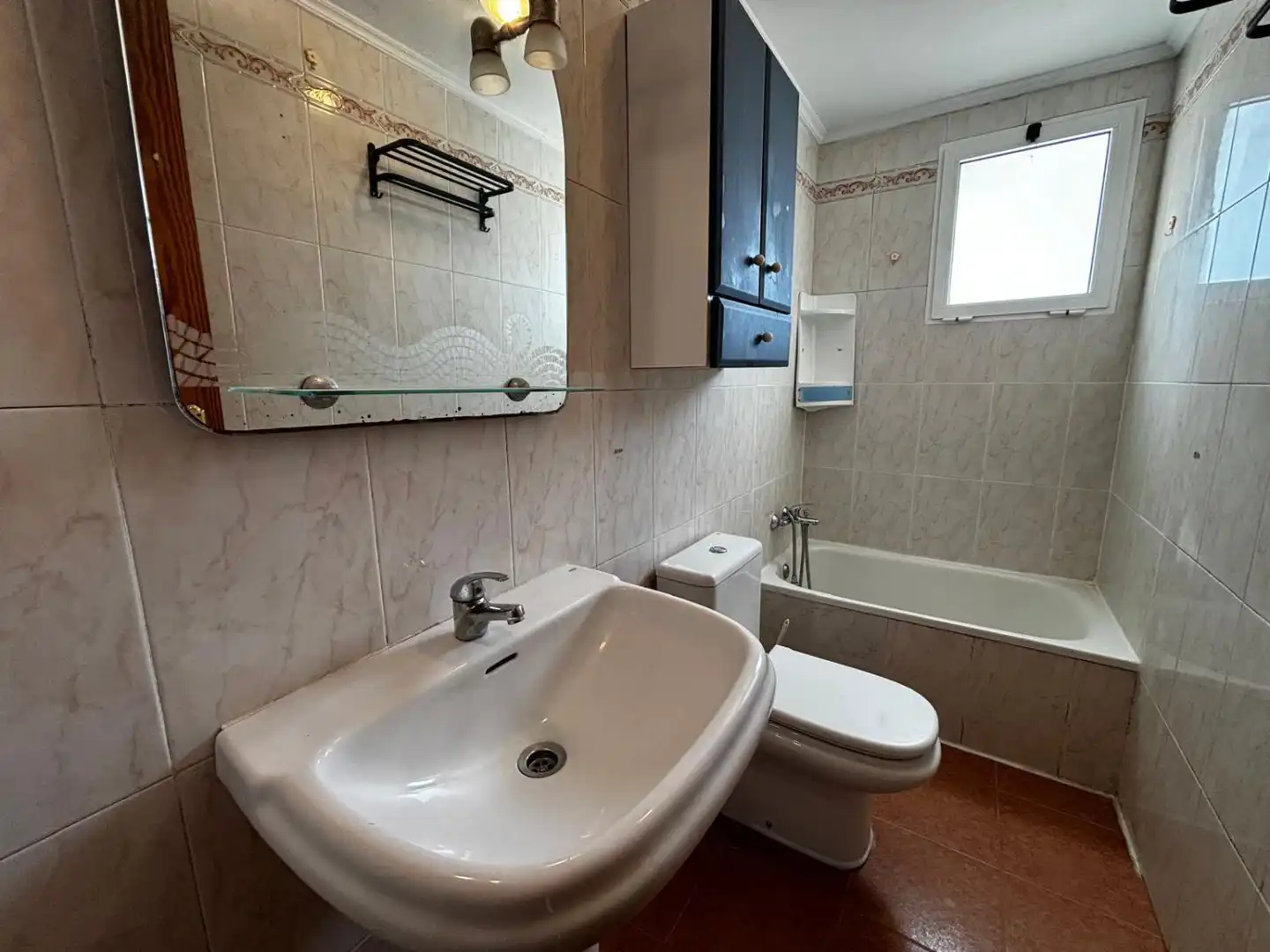 Bathroom of Flat for sale in Chilches / Xilxes  with Terrace and Balcony